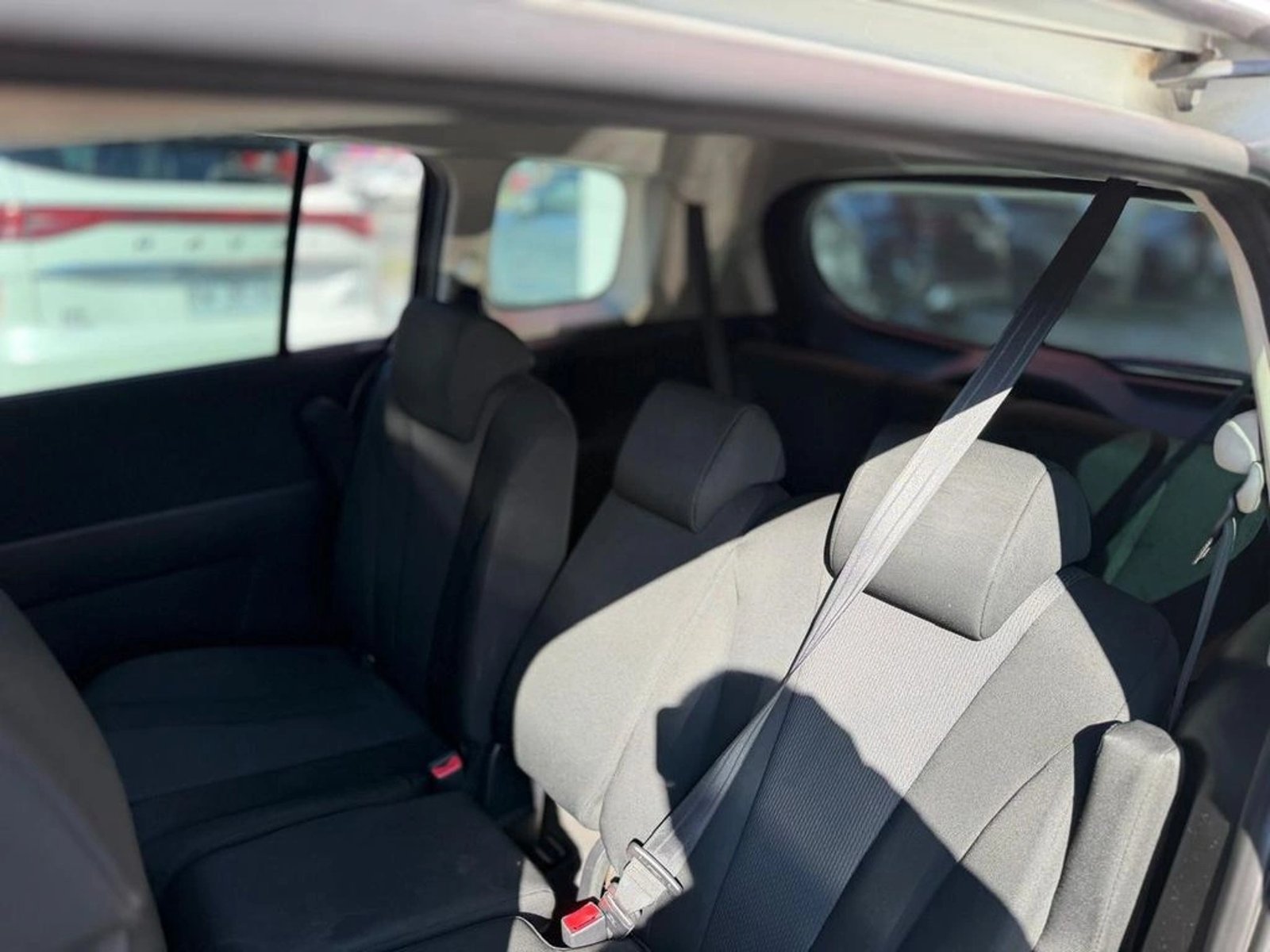 Mazda 5 5 v 2.0 2016 - Imagen 10 de 14