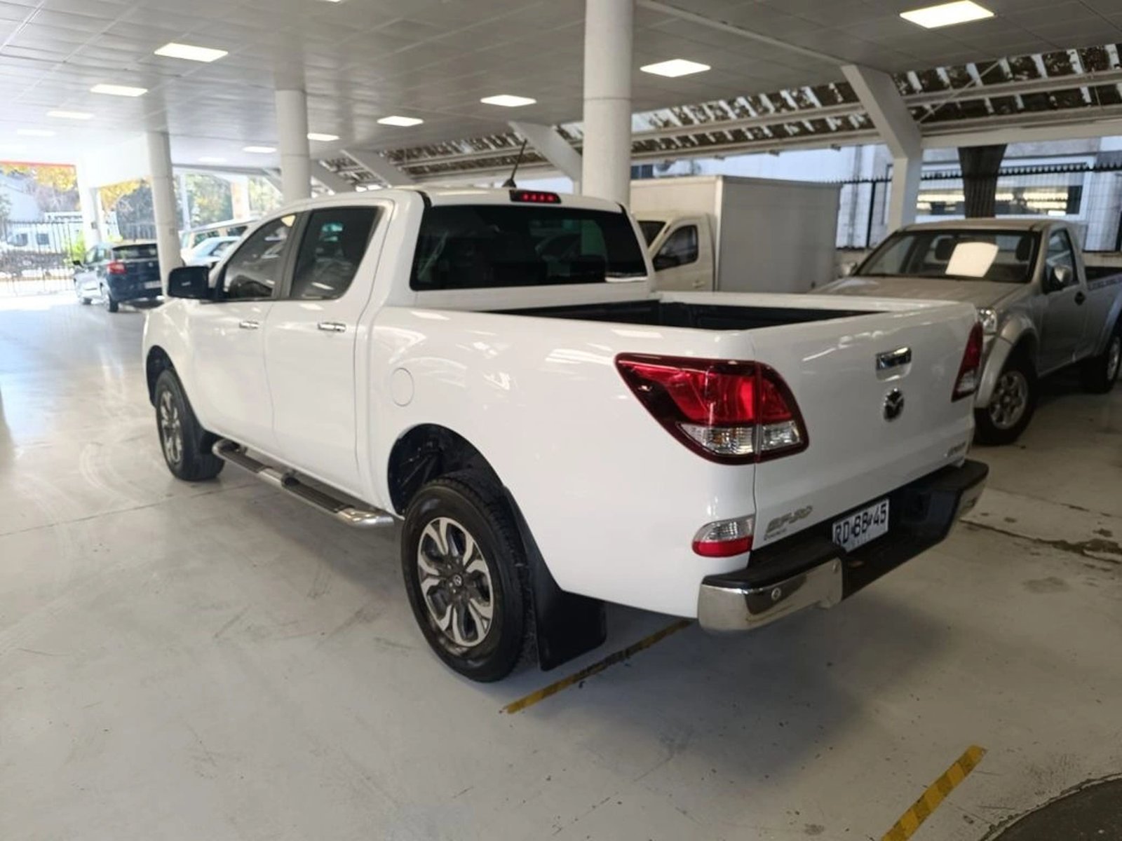 Mazda BT-50 DCAB 4X4 2.2 Mt 2021 - Foto 4 de 14
