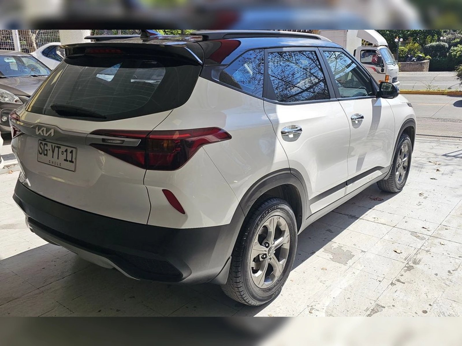 Kia STINGER kia seltos 1.6 EX MT | 2023 2023 - Imagen 9 de 17