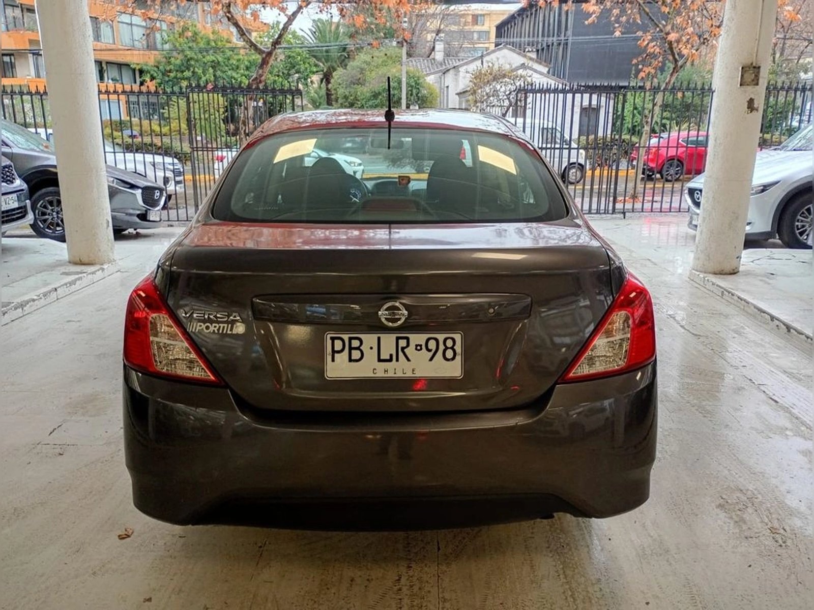 Nissan VERSA Sense MT 2020 - Imagen 7 de 15
