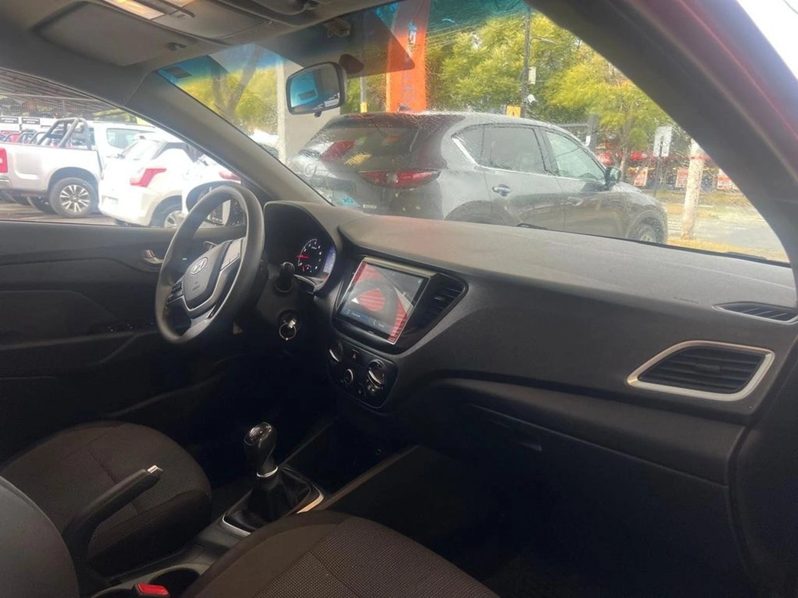 Hyundai ACCENT gl 2022 - Imagen 8 de 13
