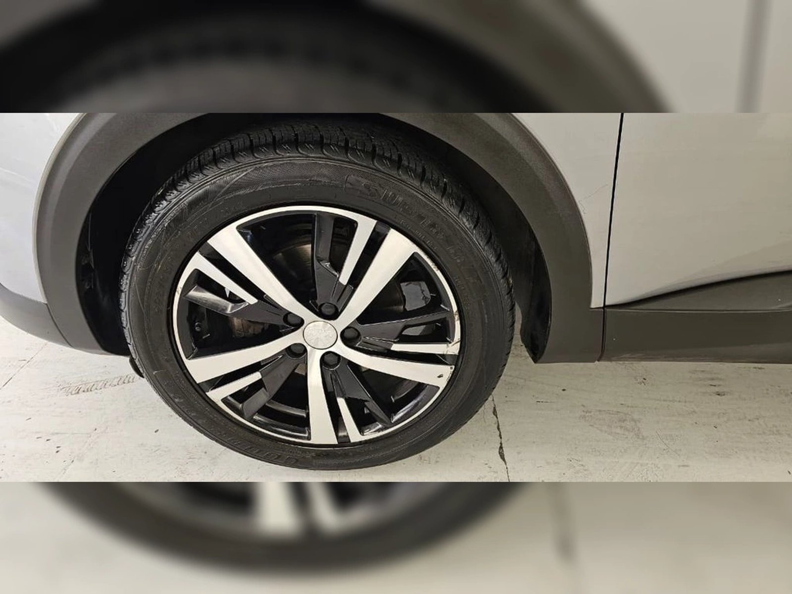 Peugeot 3008 1.5 ACTIVE MT DIESEL 2019 - Imagen 17 de 20