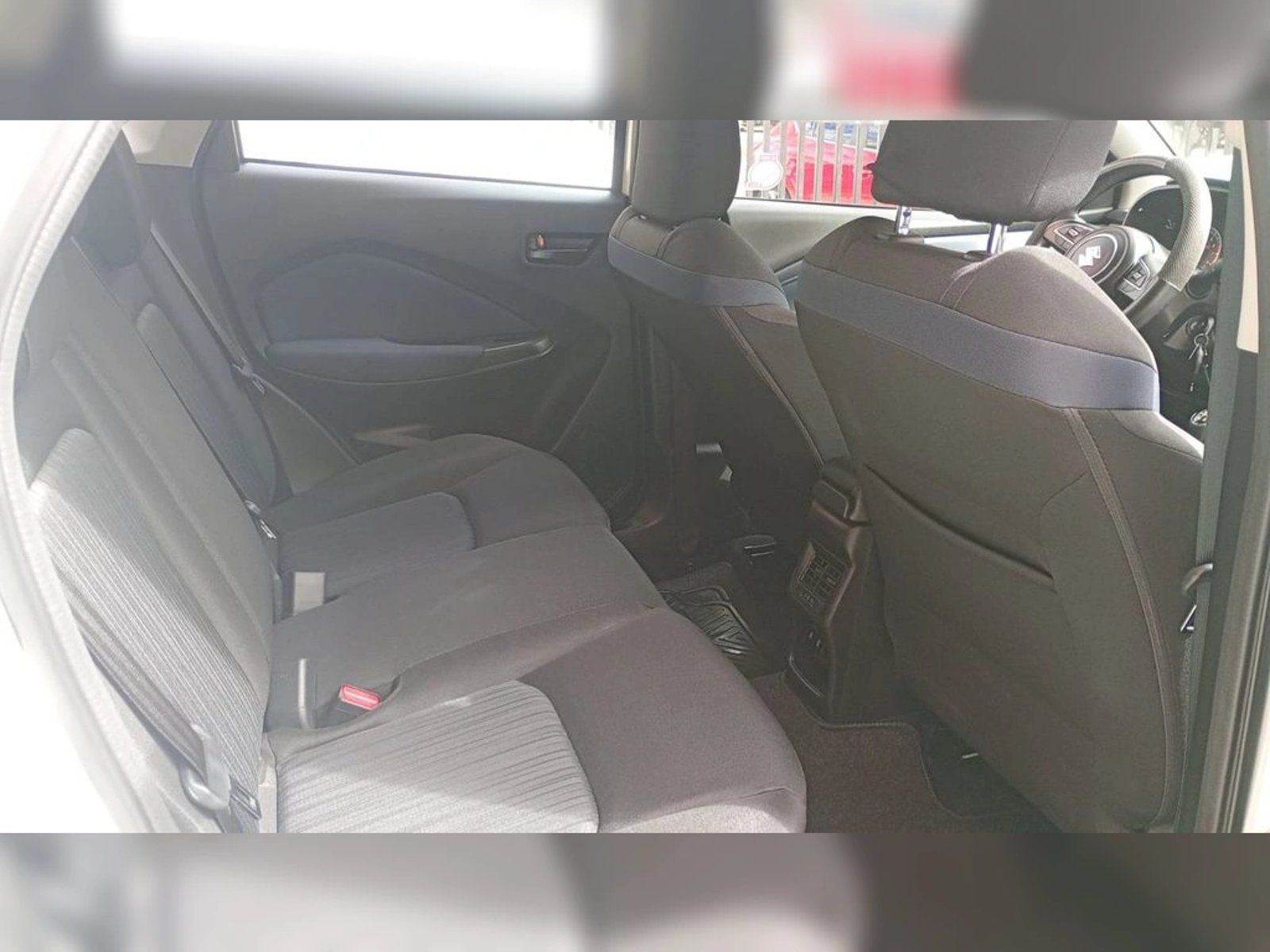 Suzuki BALENO GLS MT 2025 - Imagen 13 de 16