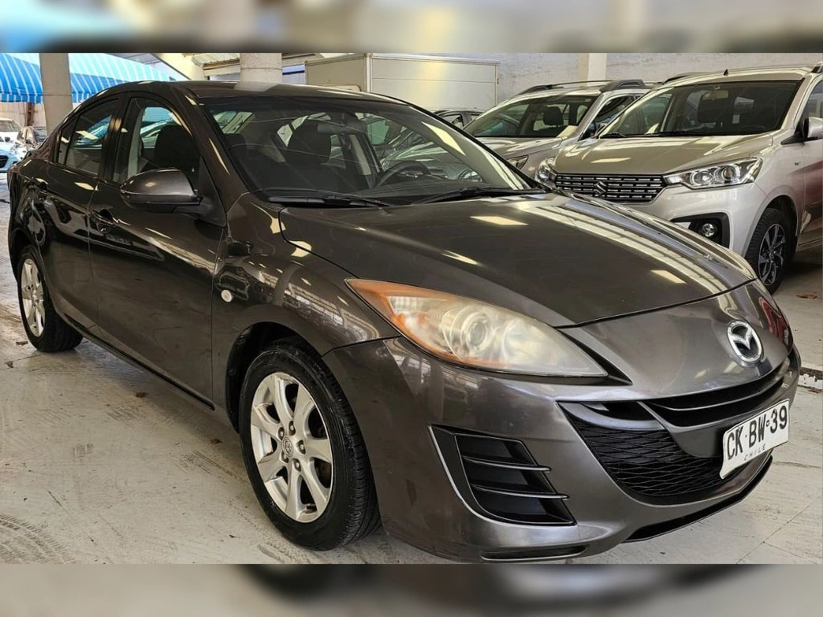 Mazda 3 SEDAN SEDAN 2010 - Foto 2 de 17