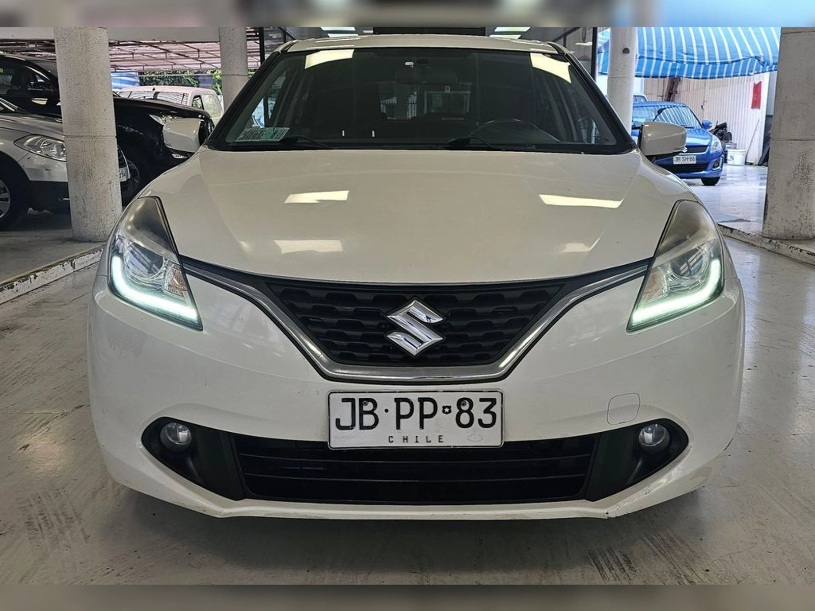 Suzuki BALENO Baleno glx at 2017 - Foto 2 de 20