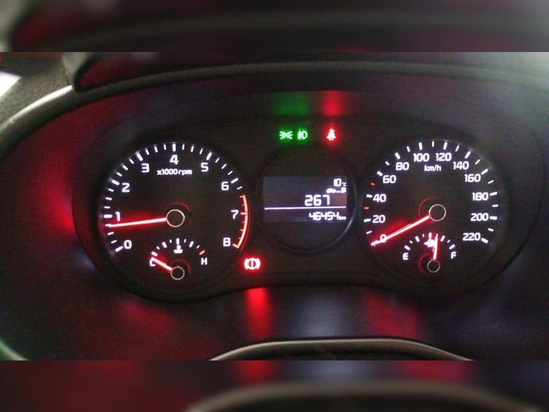 Kia MORNING MORNING MPI 1.2 2021 - Imagen 11 de 17