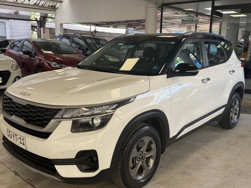 Kia SELTOS MPI 6MT 2023 - Imagen 3 de 12