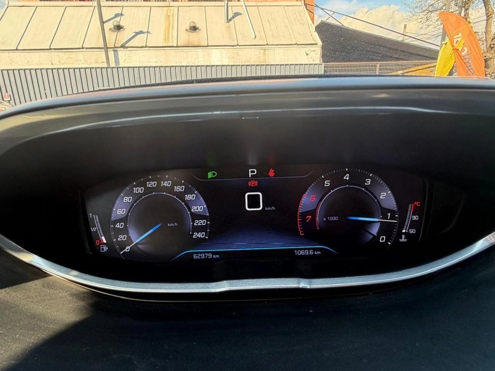 Peugeot 3008 ALLURE 2018 - Imagen 10 de 12