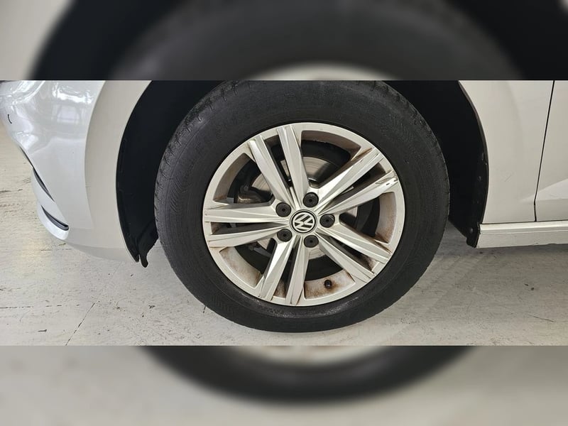 Volkswagen POLO POLO 1.6 AT6 COMFORTLINE AT 2019 - Imagen 17 de 20
