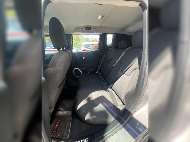 Jeep RENEGADE SPORT 1.7 2020 - Imagen 10 de 14