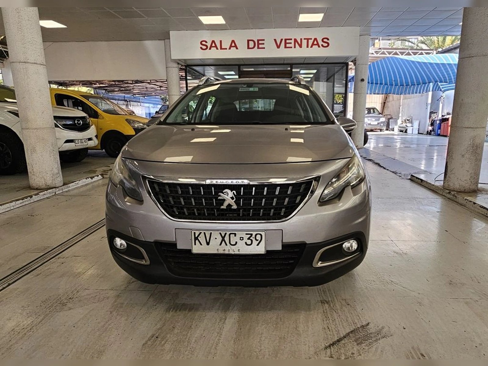 Peugeot 208 PEUGEOT 2008 ACTIVE BLUEHDI 1.6 2019 - Foto 2 de 18