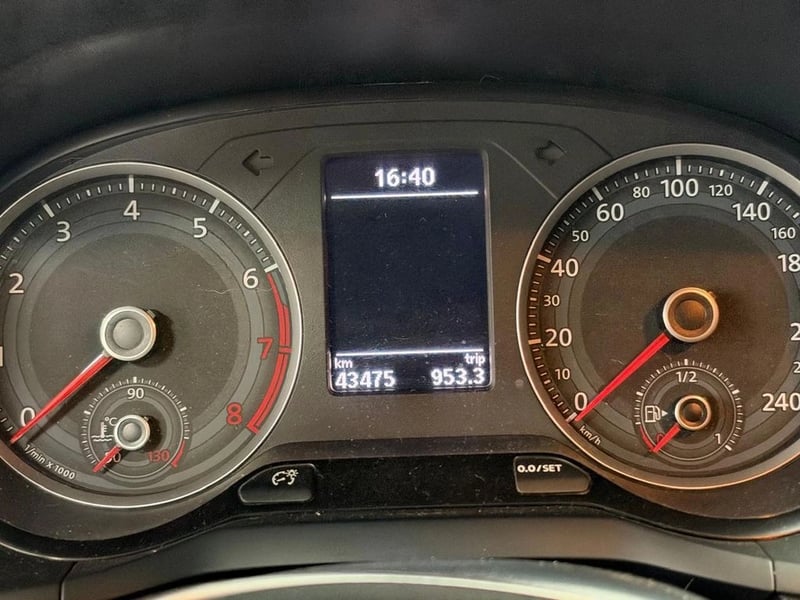 Volkswagen GOL voyage highline MT 2022 - Imagen 6 de 12