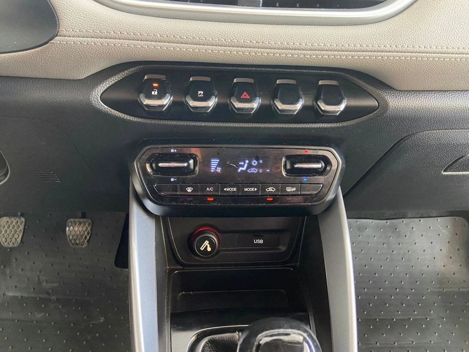 CHEVROLET GROOVE 1.5 MT AC 2AB BT 2021 - Imagen 14 de 20