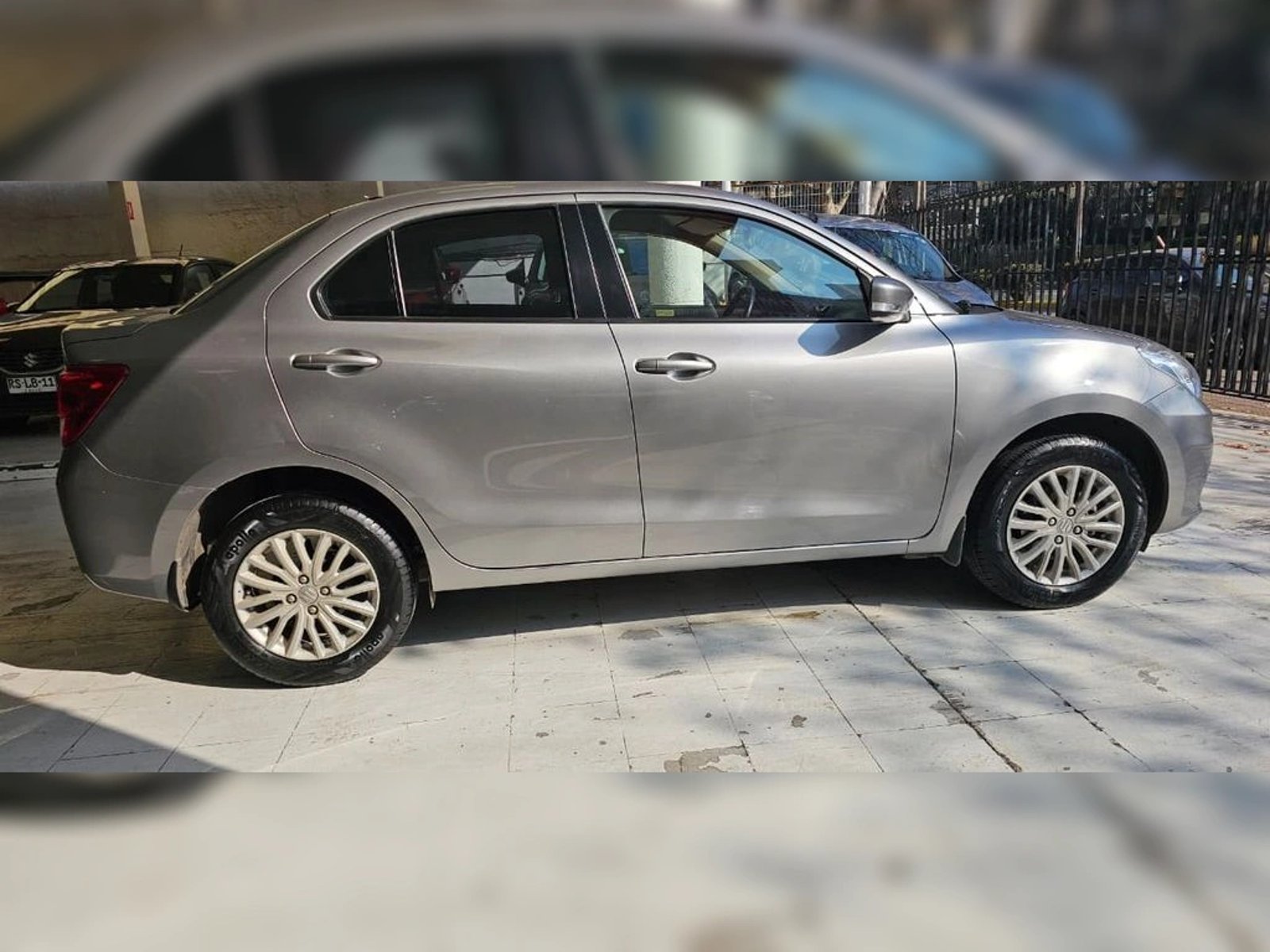 Suzuki DZIRE dzire 1.2 GL SPORT MT 2023 - Imagen 9 de 16