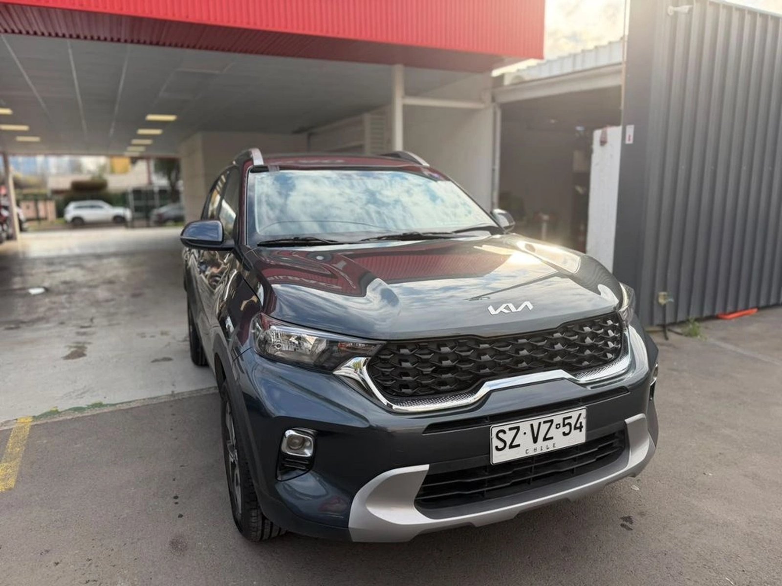 Kia SONET 1.5 EX 4X2 6MT 5P 2023 - Foto 3 de 13