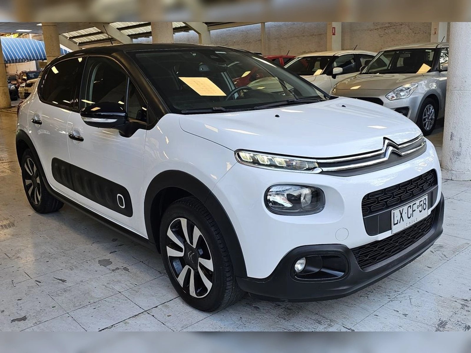 Citroën C3 BLUEHDI 1.5 2020 - Foto 3 de 19