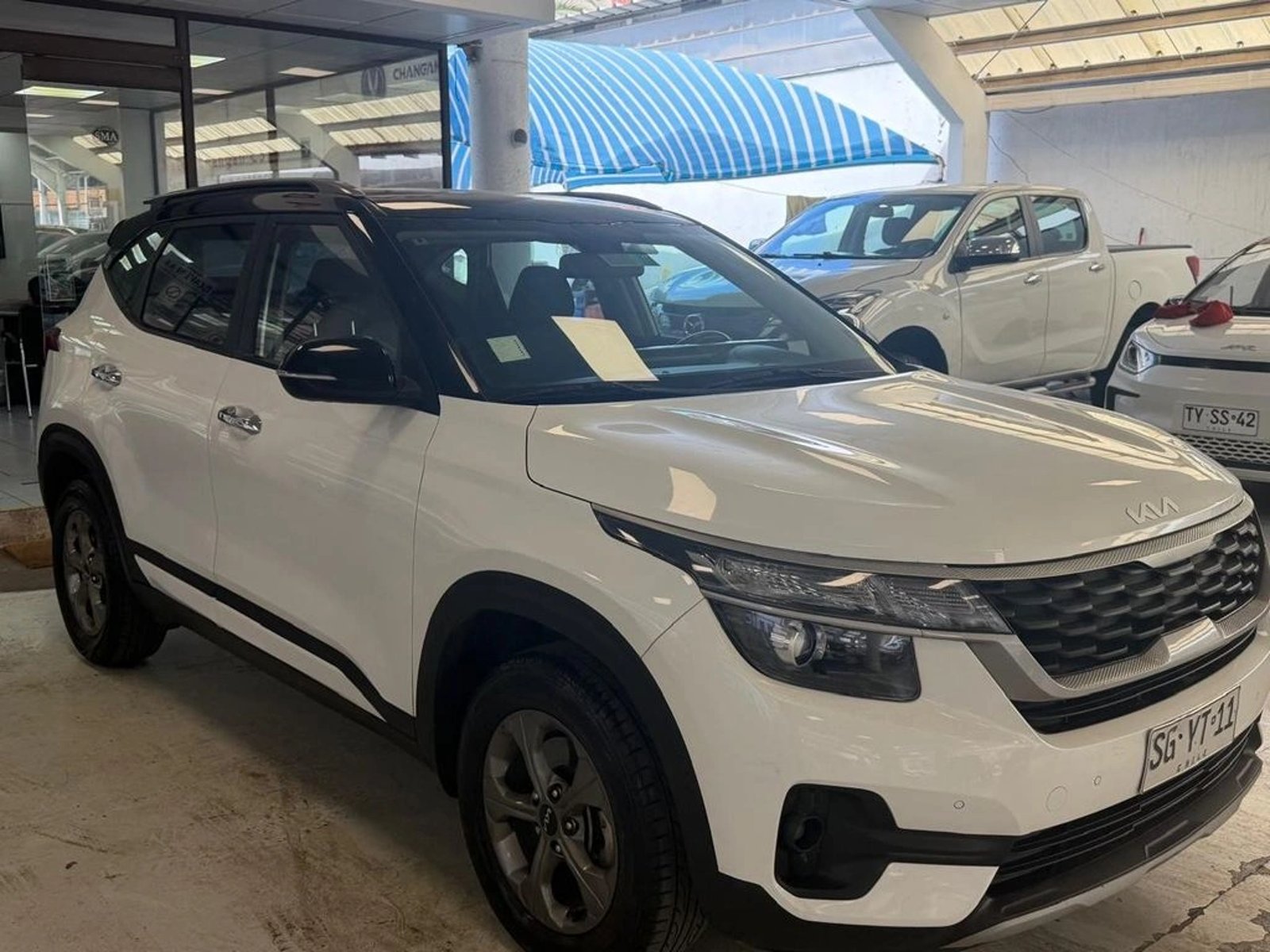 Kia SELTOS MPI 6MT 2023 - Foto 2 de 12