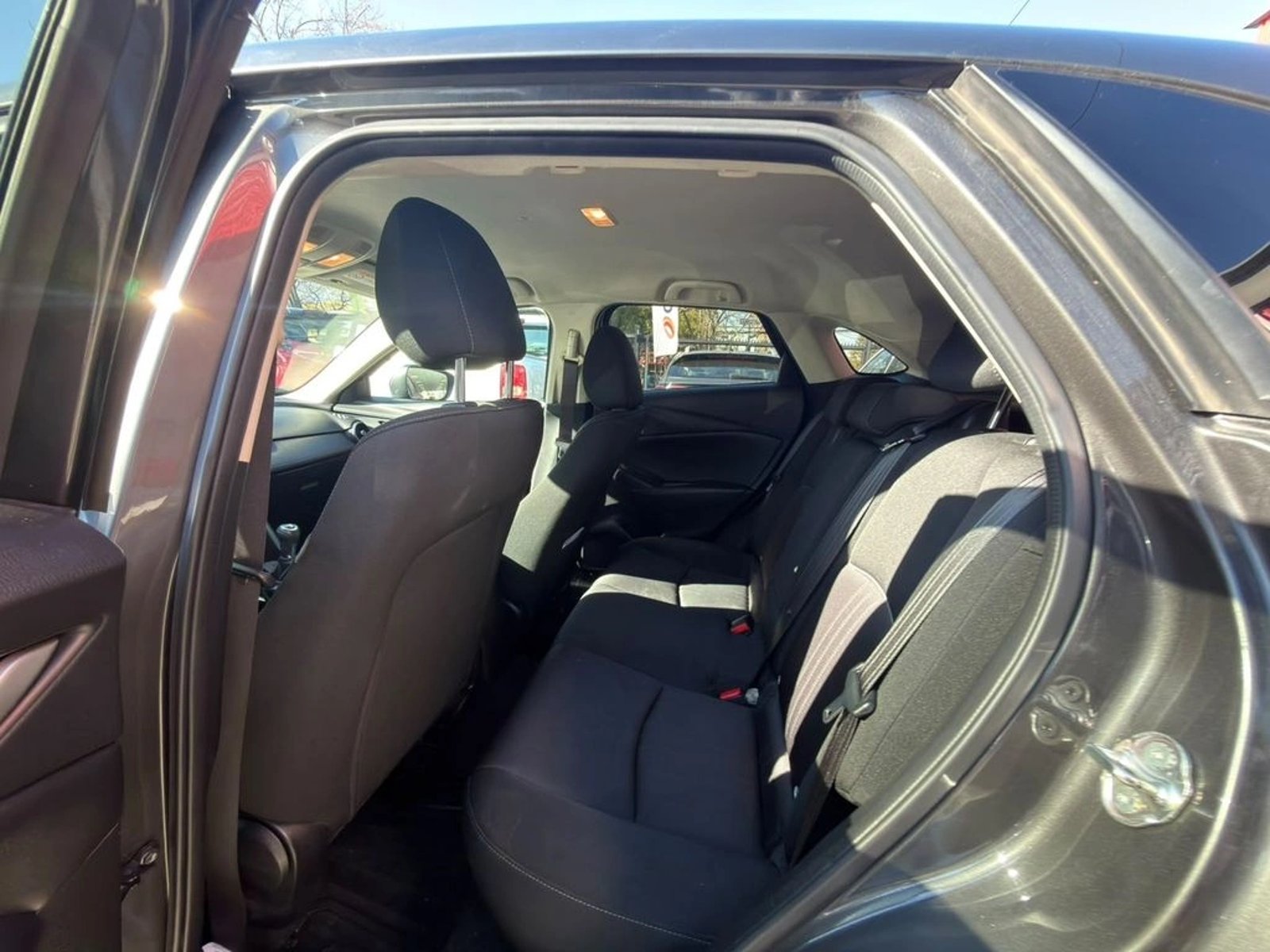 Mazda CX-3 R 2.0 2021 - Imagen 7 de 12