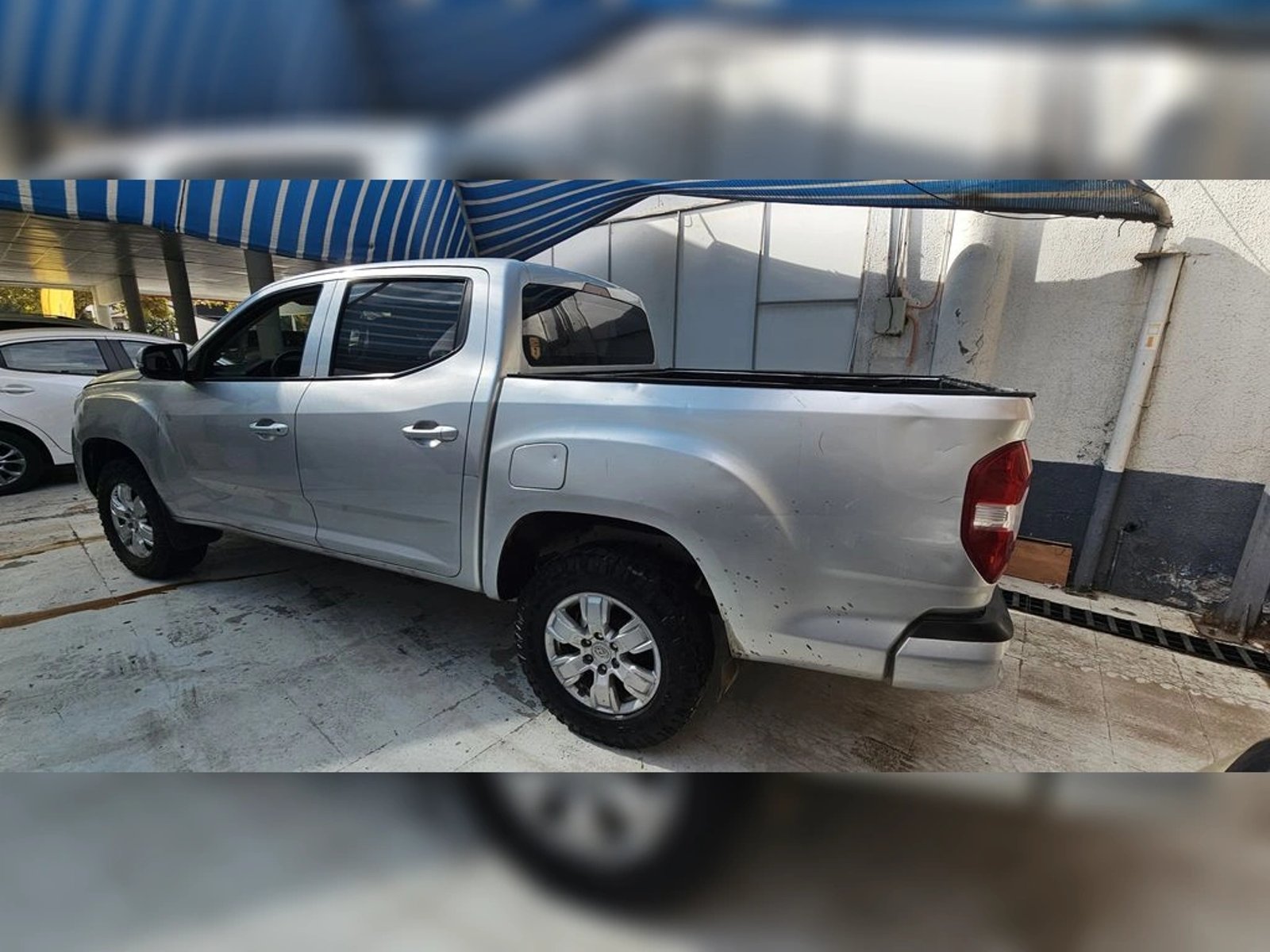 Maxus T60 DCAB 2.8 2022 2022 - Foto 5 de 7