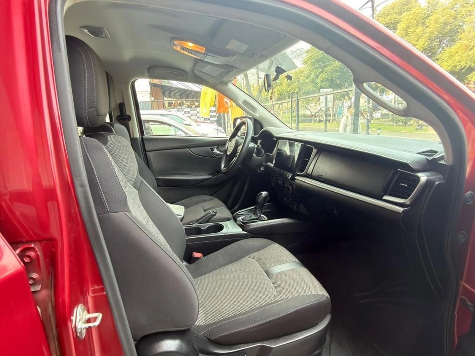 MAZDA BT-50 3.0 4X4 2022 - Imagen 10 de 11