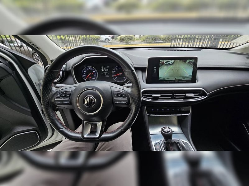 MG GT MG HS 1.5 DLX MT 2021 2021 - Imagen 9 de 13