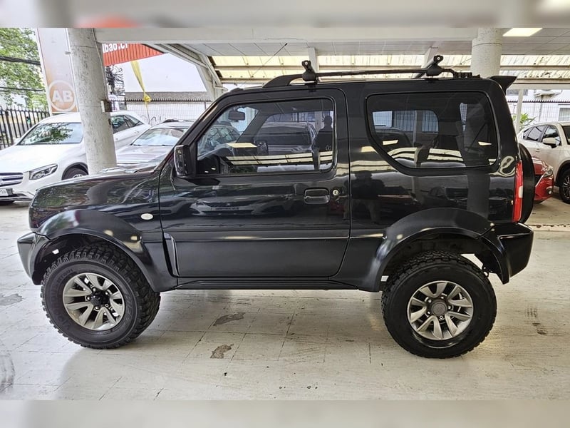 Suzuki SS Jimny JLX 1.3 2017 - Imagen 17 de 20