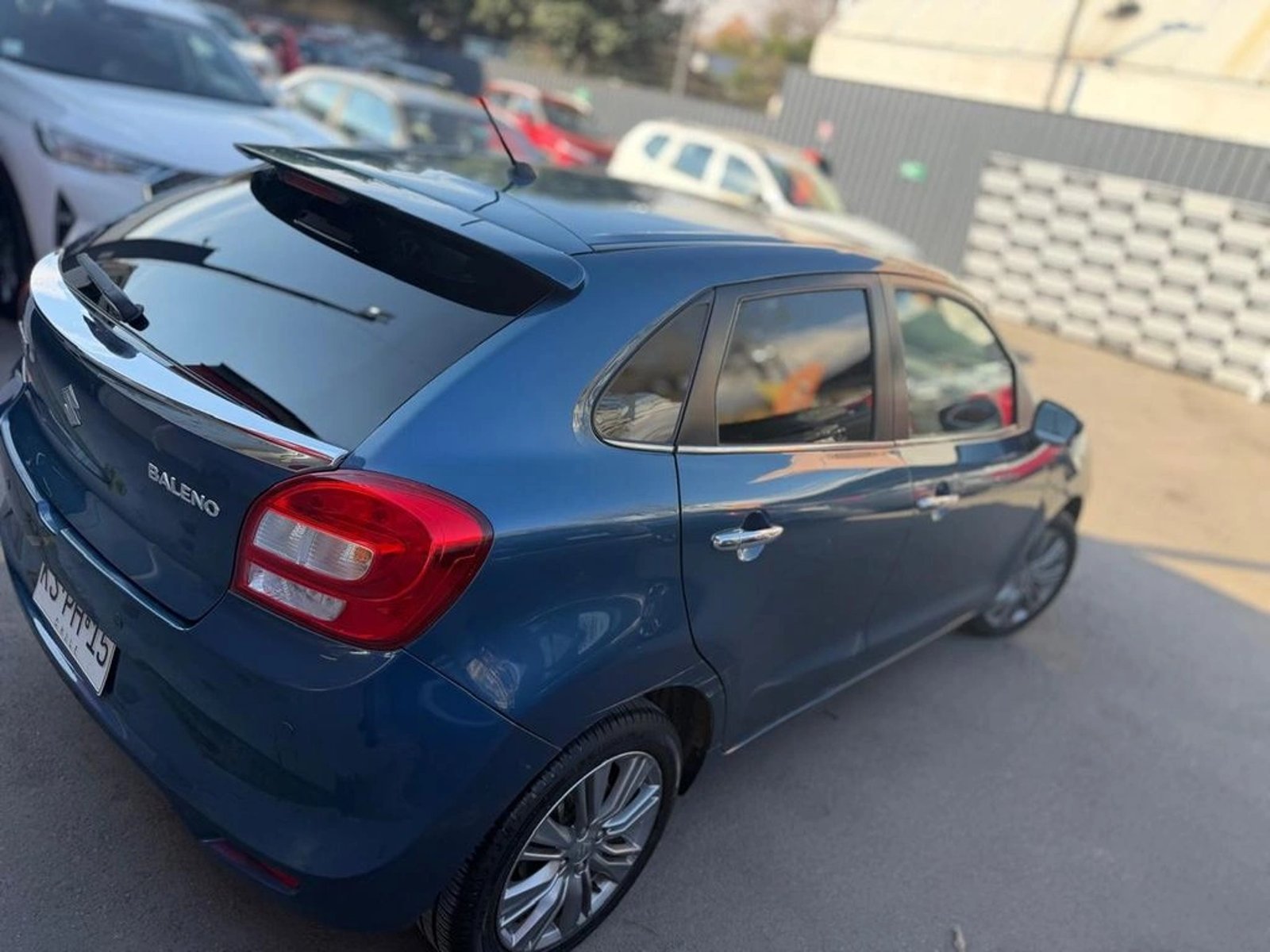 Suzuki BALENO GLX 2018 - Foto 4 de 10