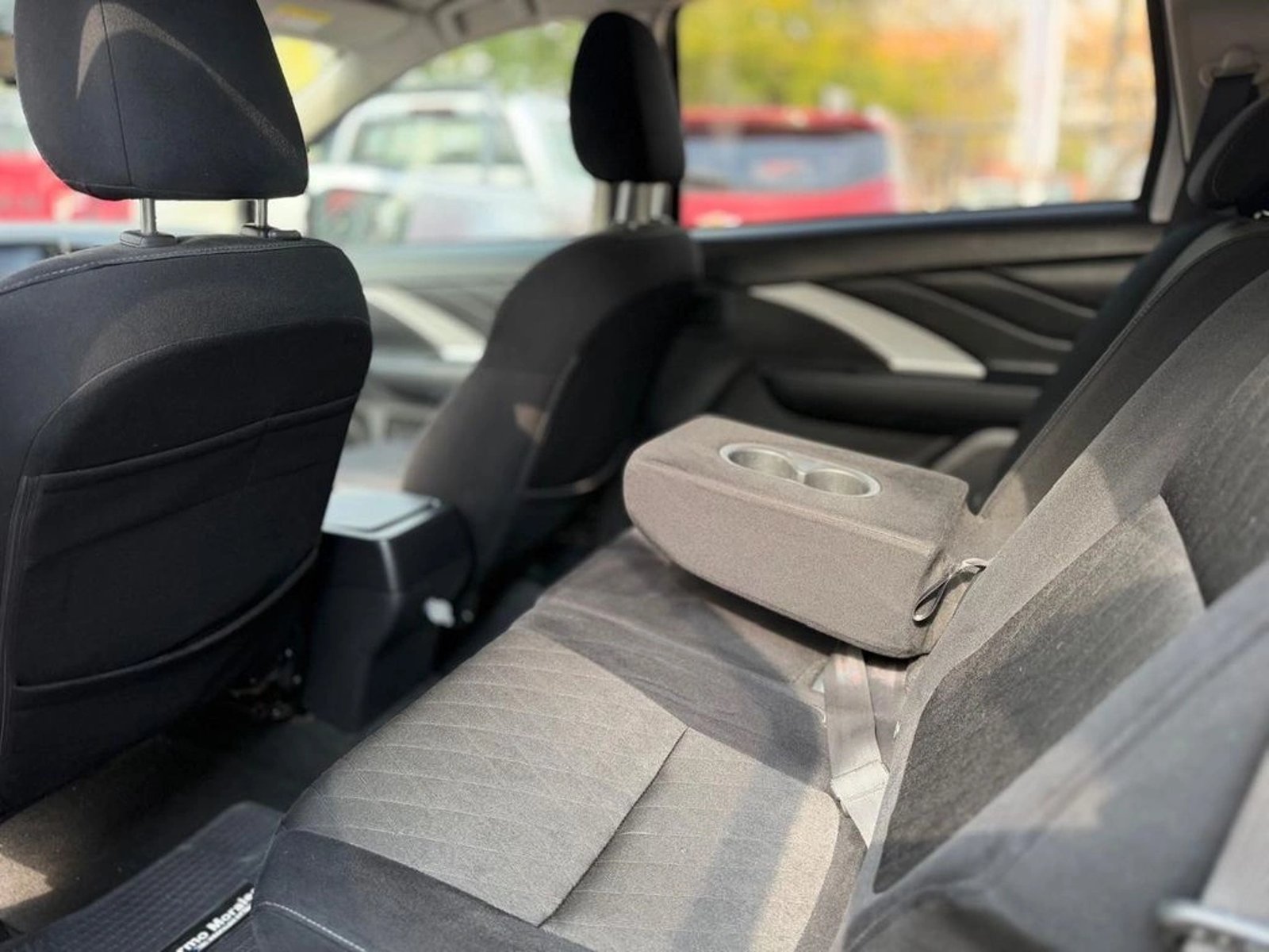 Mitsubishi XPANDER GLX 2024 - Imagen 11 de 12