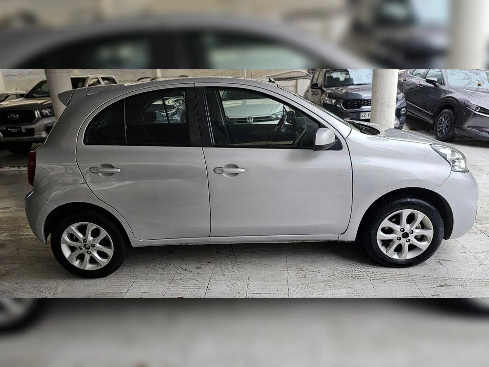 Nissan 180 MARCH 1.6 SENSE AC AT 2018 2018 - Foto 4 de 20