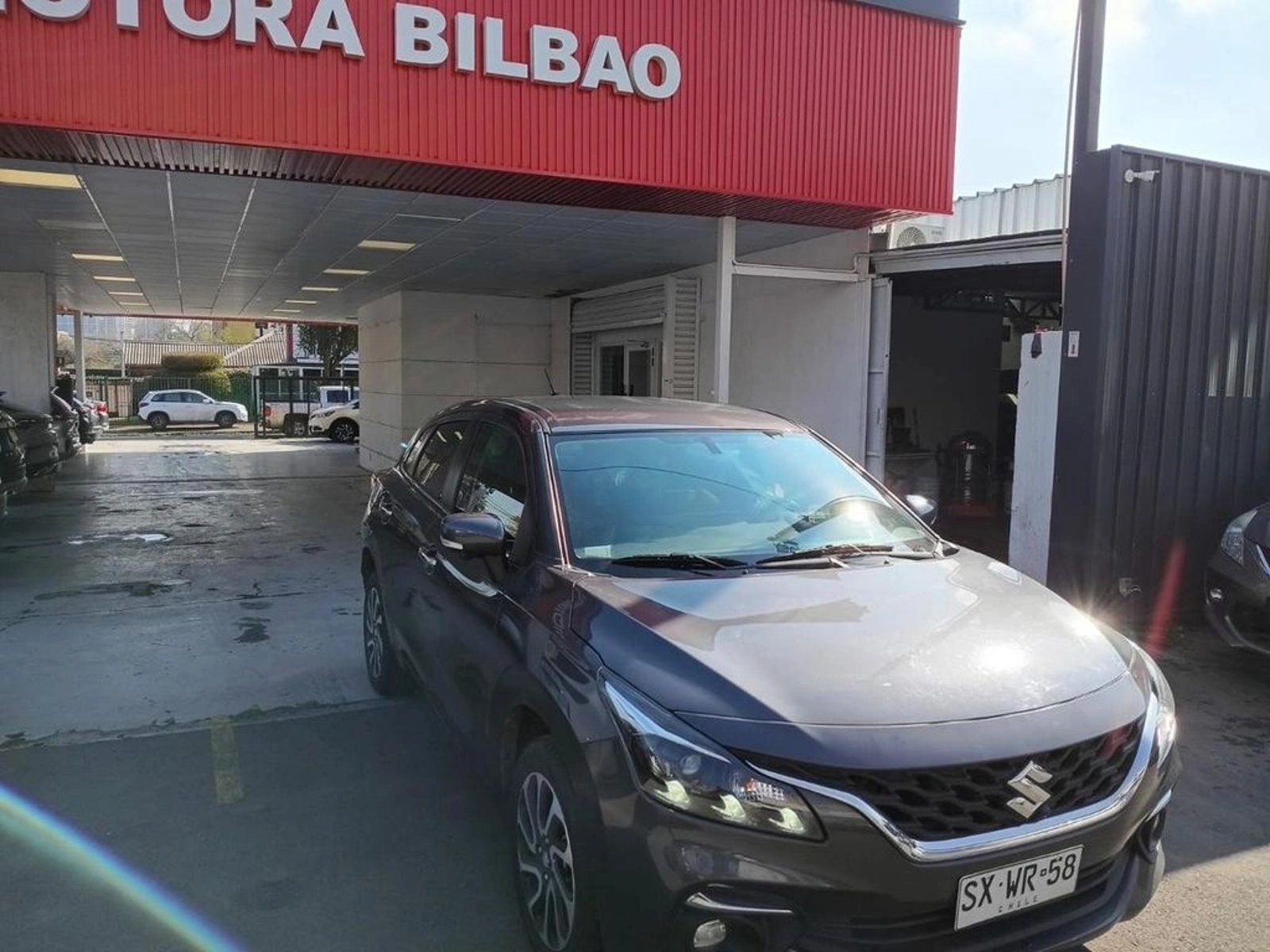 Suzuki BALENO GLX 2023 - Foto 2 de 9