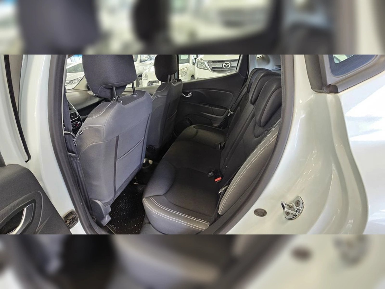 RENAULT CLIO CLIO EXPRESSION 1.2 2017 - Imagen 7 de 18