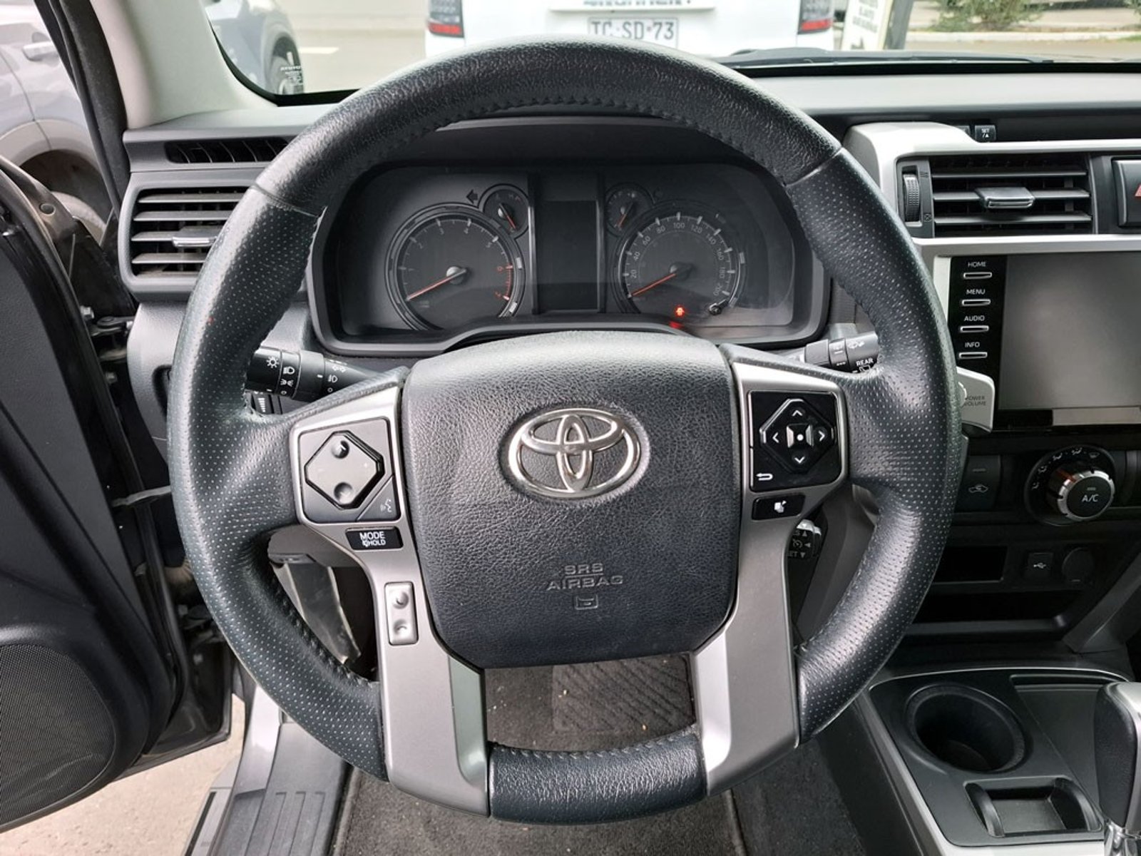 TOYOTA 4RUNNER SR5 4.0 AUT 2021 - Imagen 13 de 20
