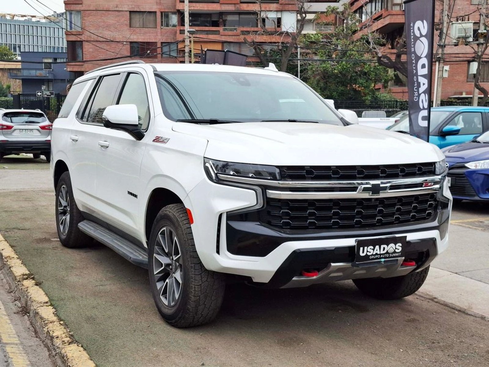 Chevrolet TAHOE 5.3 Z71 AUT 4X4 2021 - Foto 4 de 16