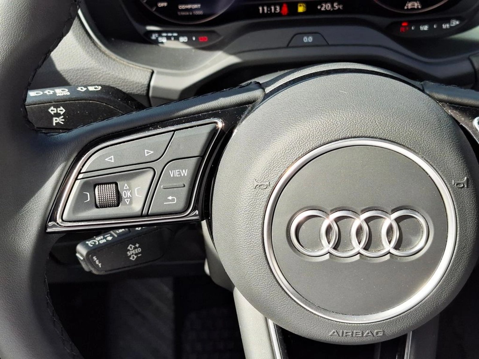 Audi Q2 35 TFSI 1.4 AUT 2024 - Imagen 18 de 20