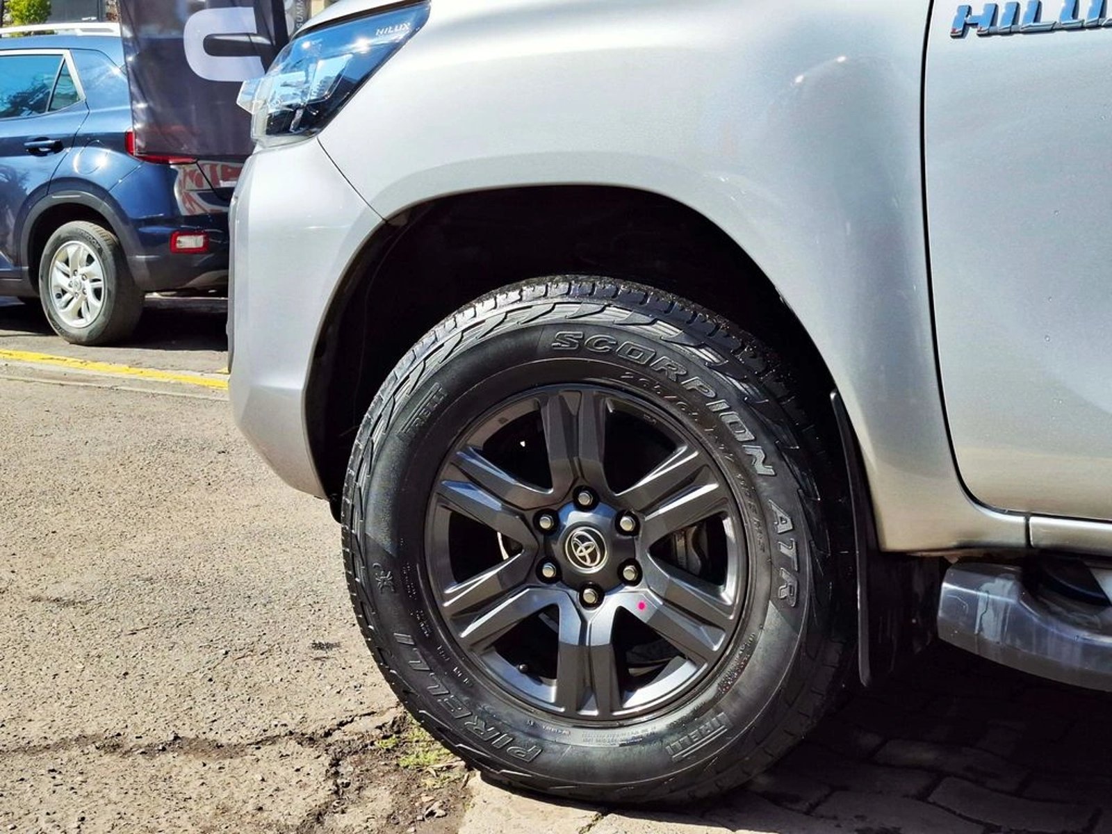 Toyota HILUX 2.4 SR MT 4x2 2022 - Imagen 7 de 20