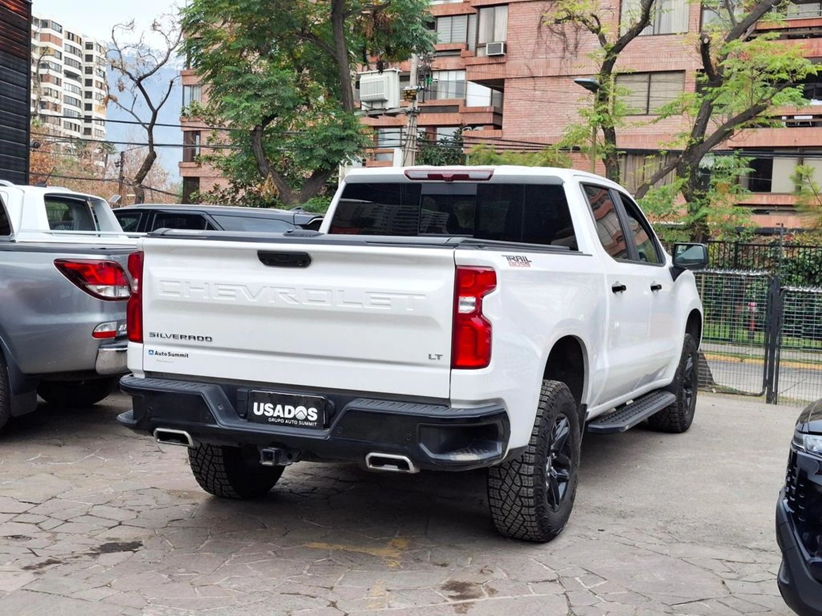 CHEVROLET SILVERADO 5.3 LT R TRAIL BOSS Z71 4X4 AT 4P 2025 - Imagen 7 de 20