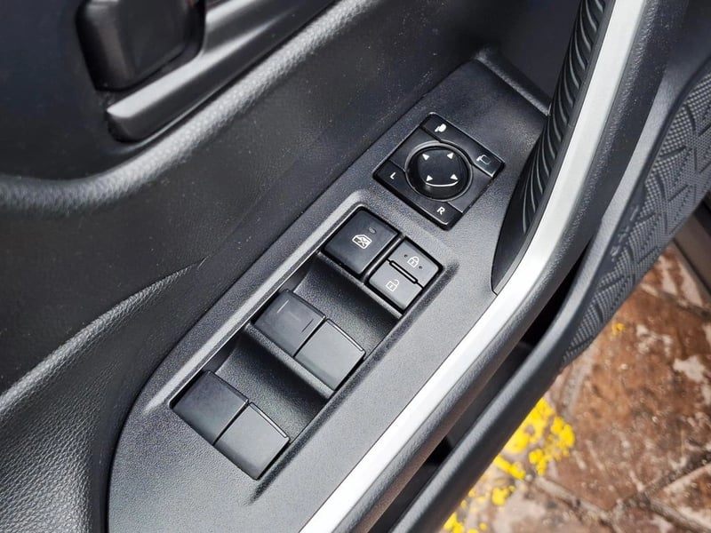 Toyota RAV4 2.0 LE AUT 2021 - Imagen 12 de 20