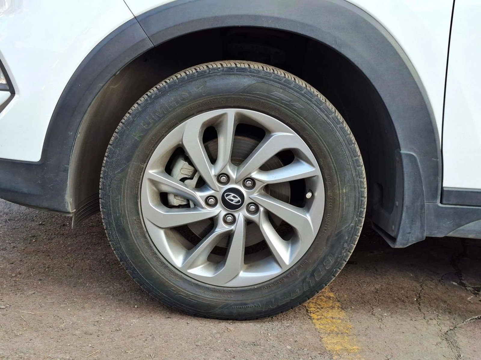 Hyundai TUCSON 2.0 GL AUT 4X2 2018 - Imagen 7 de 20