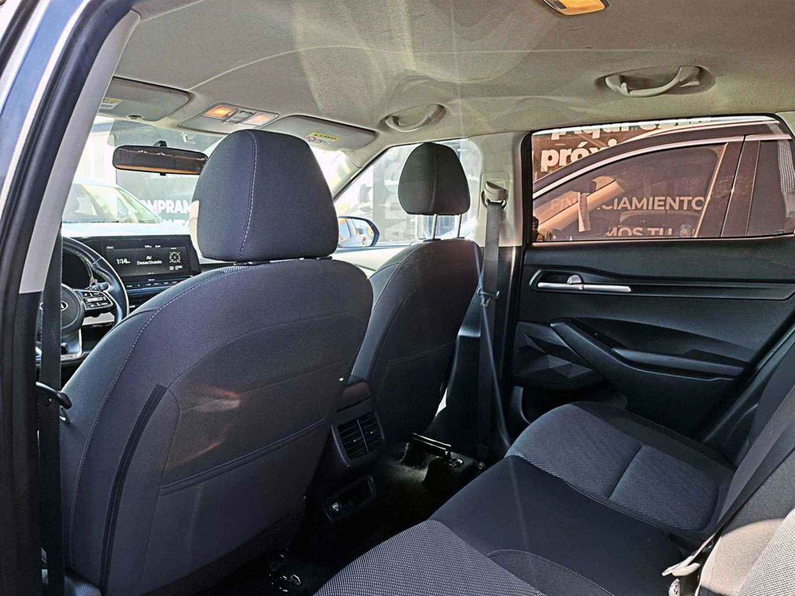 KIA SELTOS 1.6 EX MT 2021 - Imagen 9 de 15