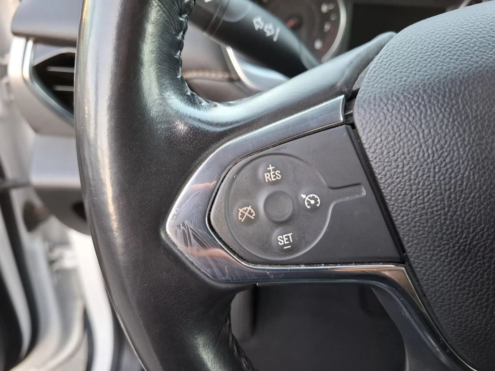 CHEVROLET TRAVERSE 3.6 LT AT 4X4 2019 - Imagen 16 de 20