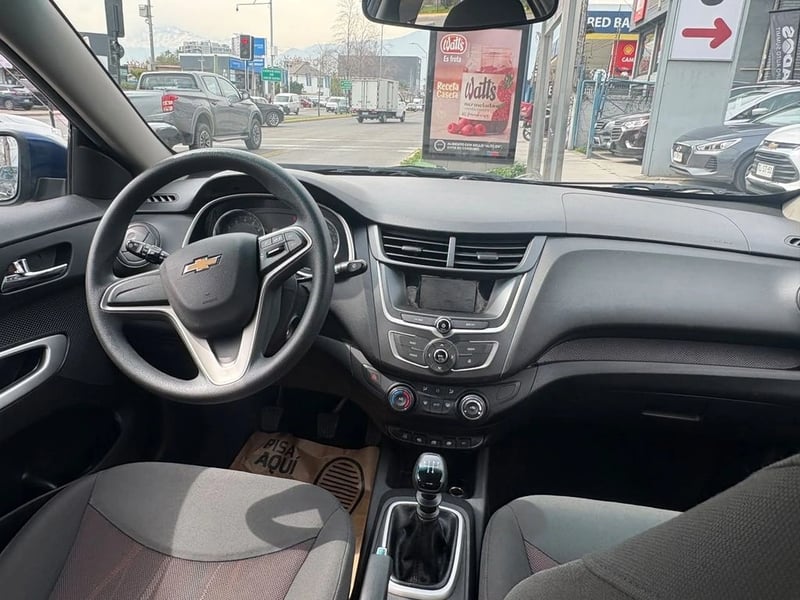 Chevrolet SAIL 1.5 4X2 MT 4P 2022 - Imagen 4 de 8