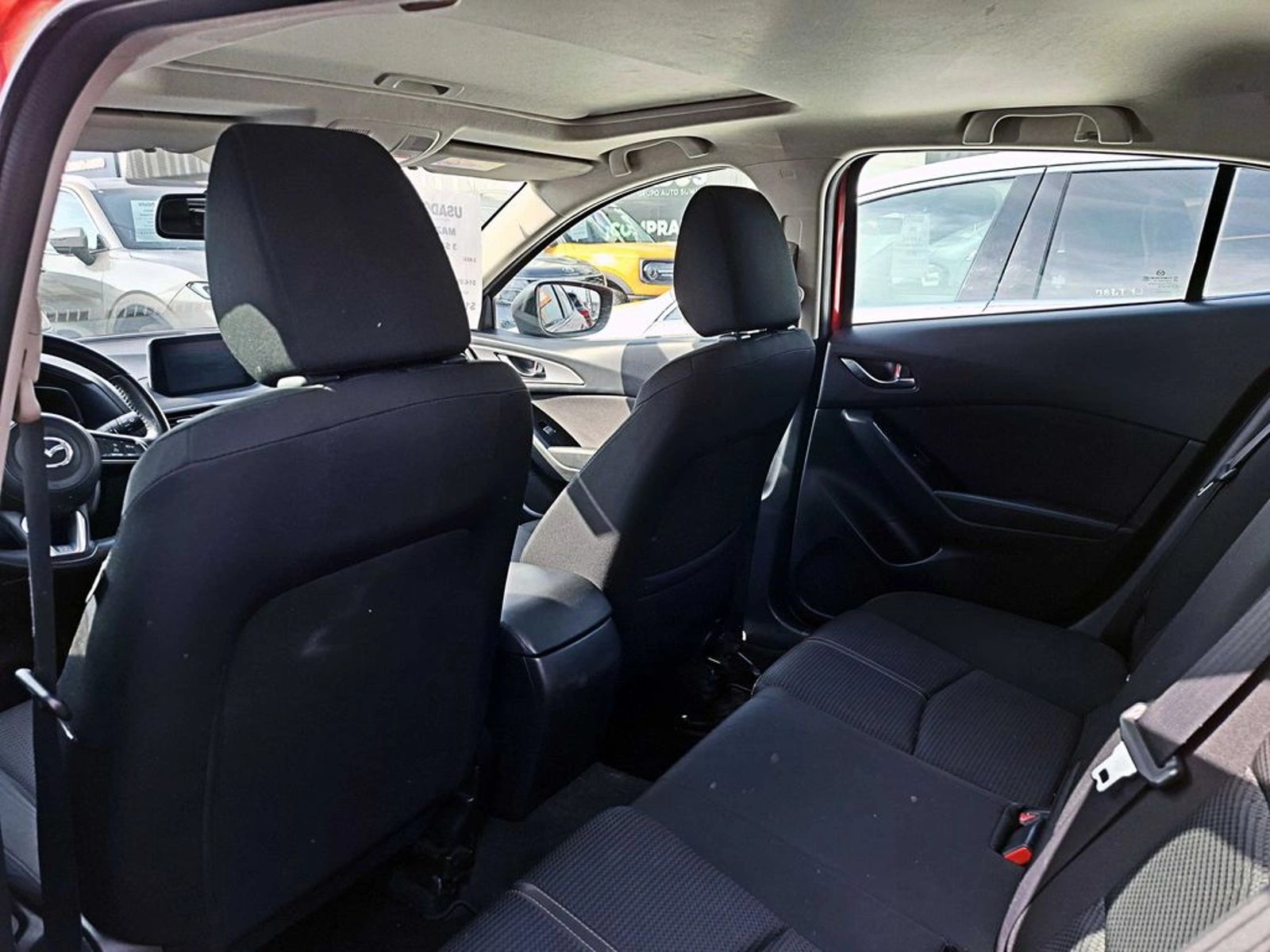 MAZDA 3 SPORT 2.0L SPORT AT 2019 - Imagen 13 de 19