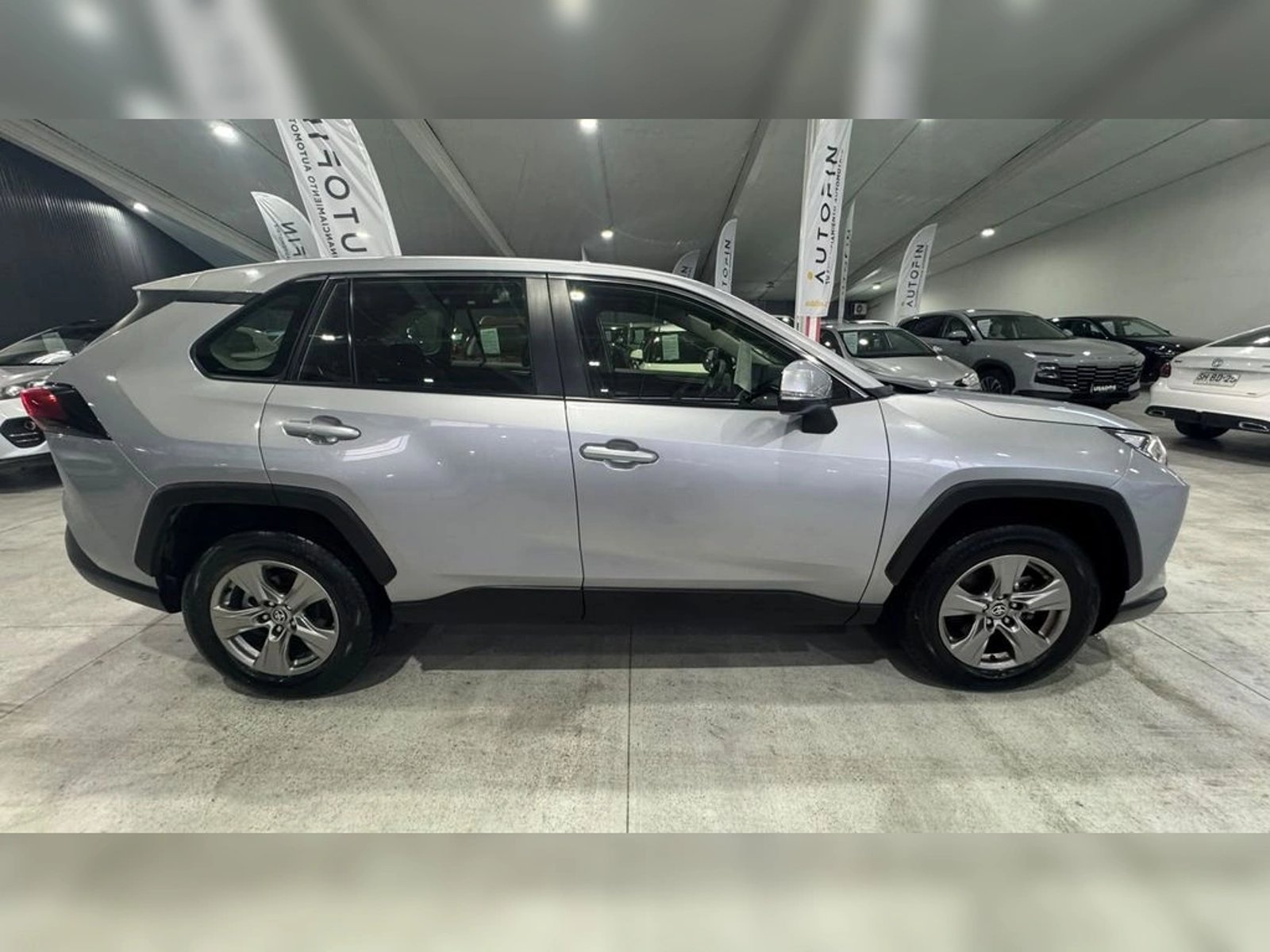 Toyota RAV4 NEW RAV 4 LE MT6 2023 - Imagen 5 de 13