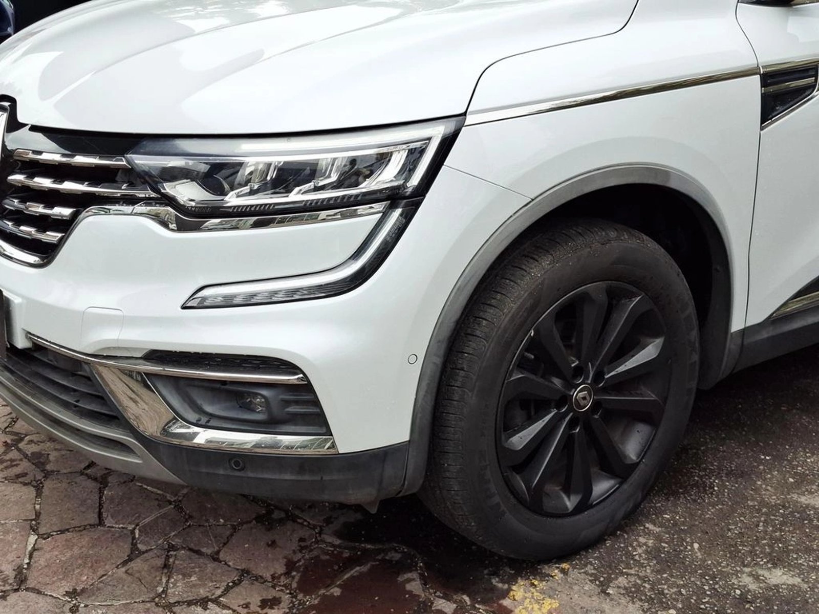 Renault KOLEOS 2.5 INTENS AT 4X4 2022 - Foto 5 de 20