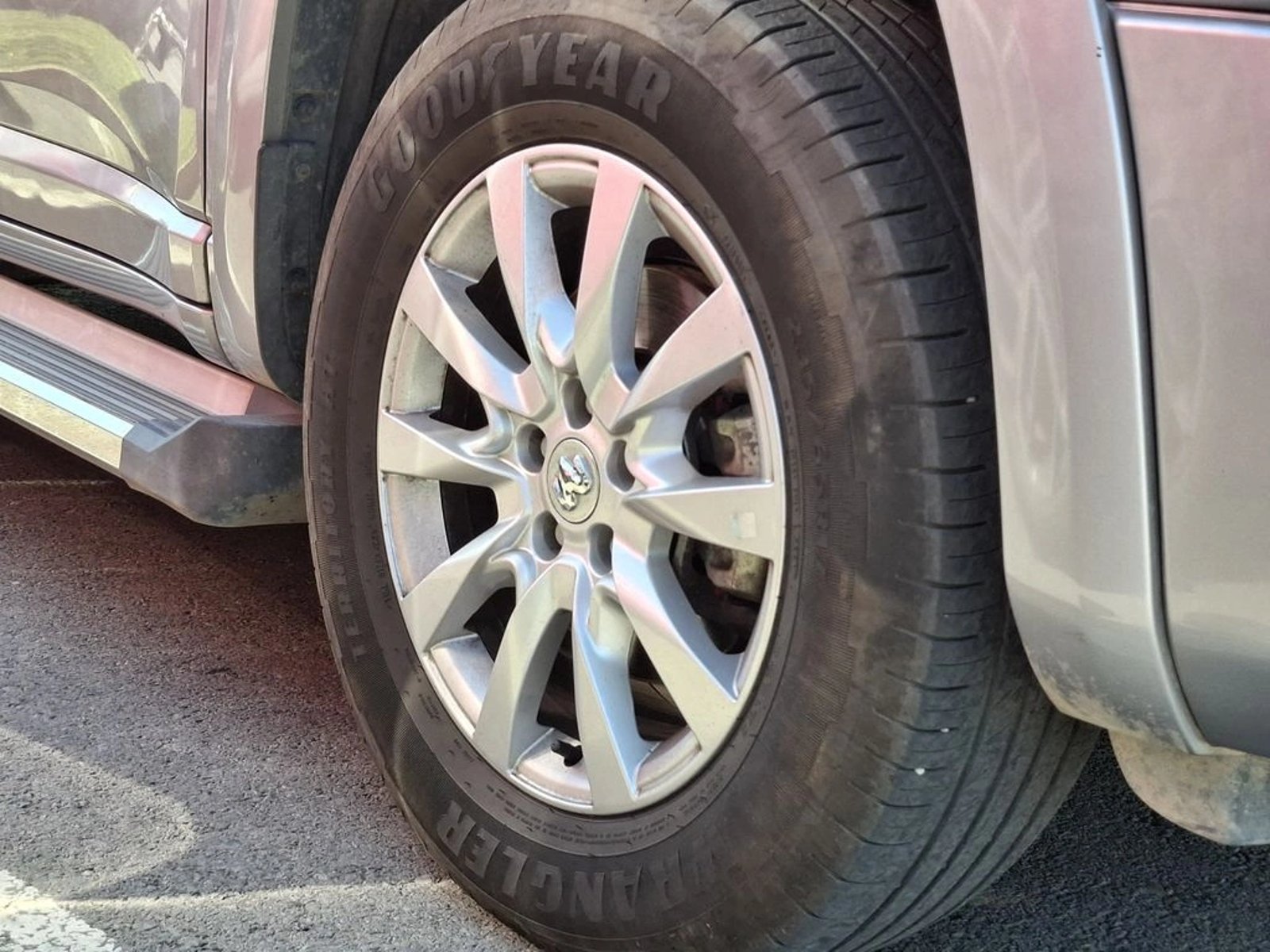 RAM RAMPAGE BIGHORN 2.0 DC AT 4X4 DIESEL 2025 - Foto 5 de 19
