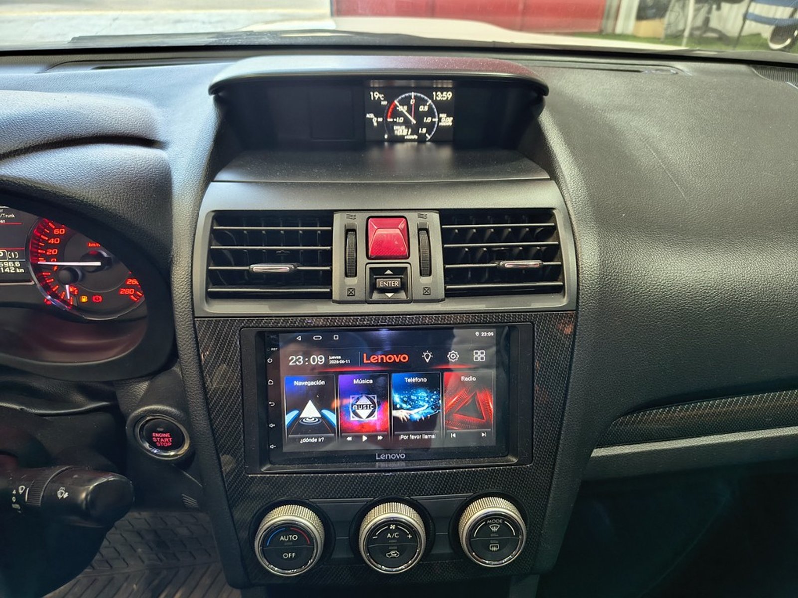 SUBARU WRX AT 2015 - Imagen 18 de 20