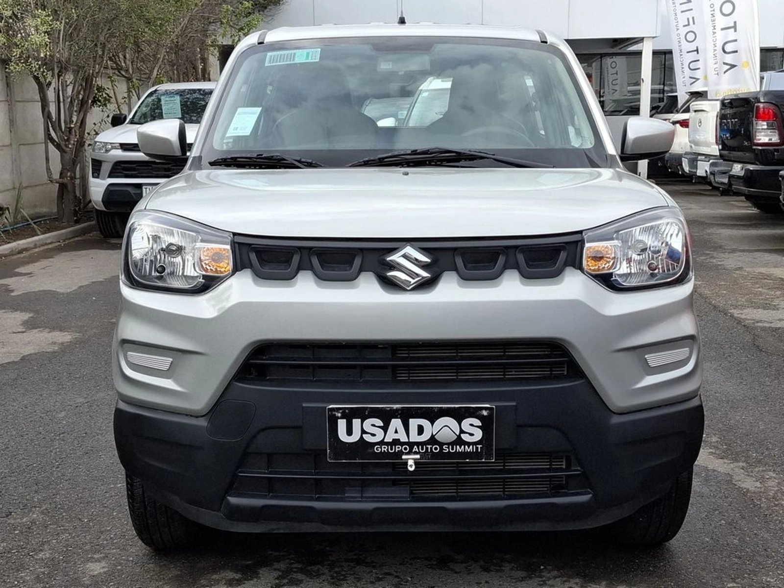 Suzuki S-PRESSO GLX MT 1.0 2026 - Foto 2 de 19