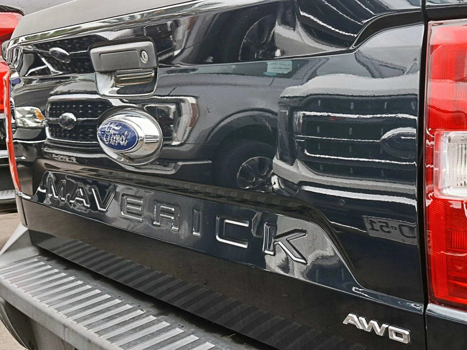 Ford MAVERICK LARIAT 2.0 4X4 AUT 2024 - Imagen 6 de 18