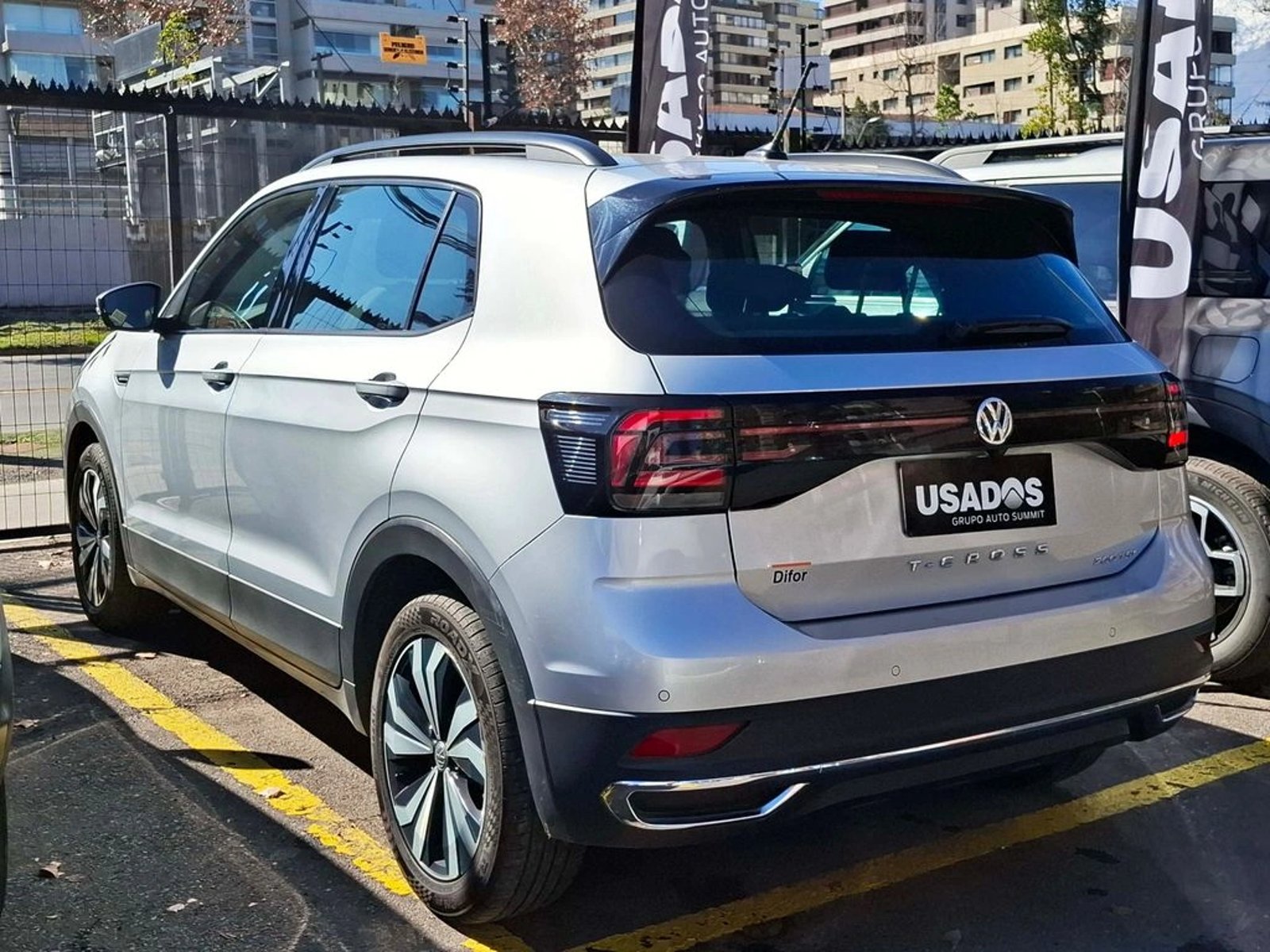 Volkswagen T-CROSS 1.0 TSI COMFORTLINE AT 2021 - Imagen 11 de 20
