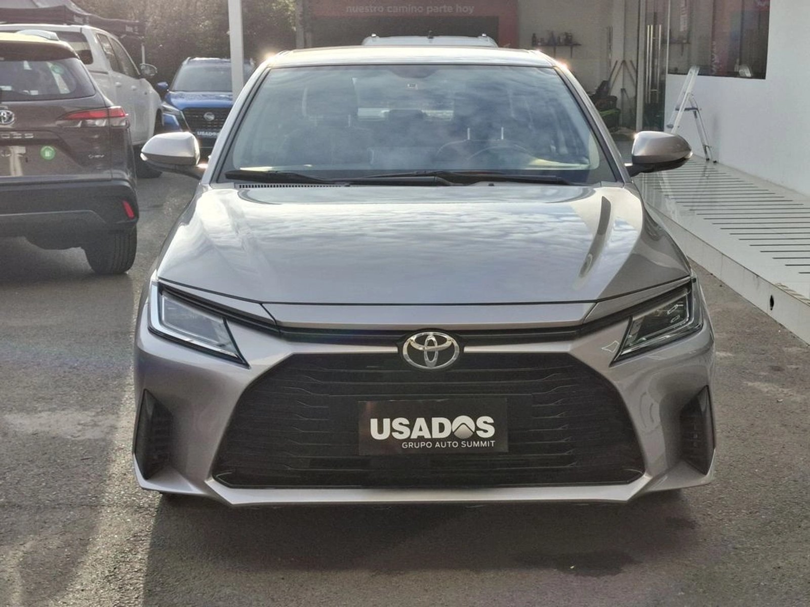 Toyota YARIS 1.5 E MT 2024 - Foto 3 de 20